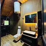 Krojet E Rrogamit Bed & Breakfast
