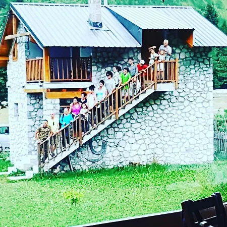 Krojet E Rrogamit Bed & Breakfast