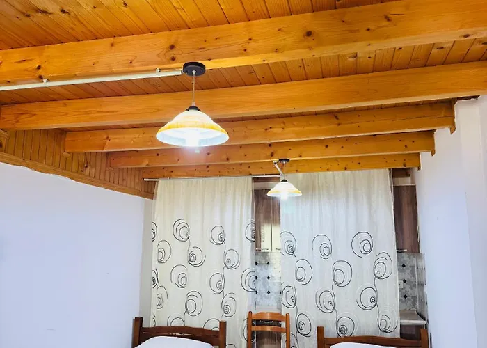 Krojet E Rrogamit Bed and breakfast